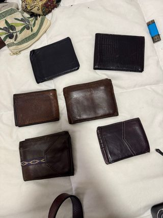 Billeteras de cuero todas por 15€