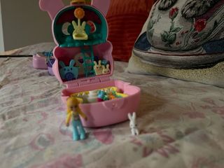 Polly pocket