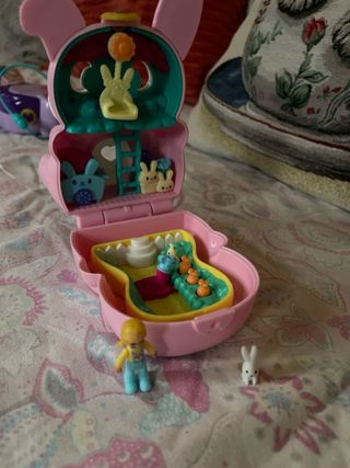 Polly pocket