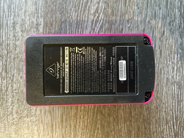 Pedal Guitarra Efecto Behringer HEAVY METAL HM300