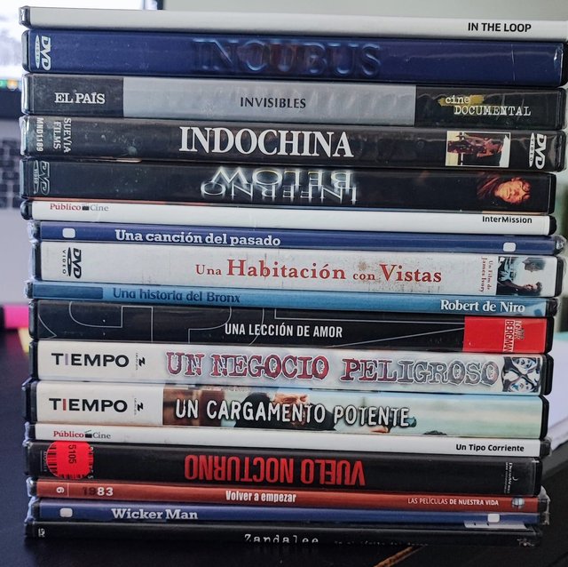 Películas DVD nuevos ( y precintados) U V W Z H