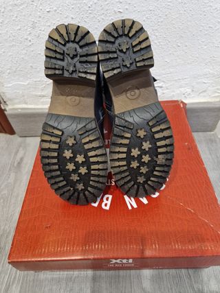 Botines de Xti