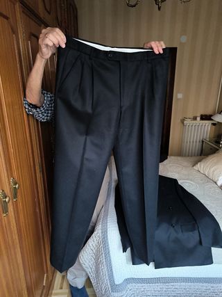 Traje negro de caballero