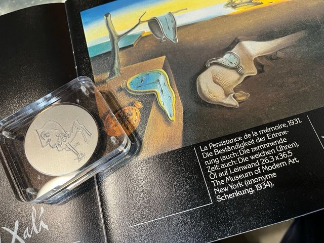 Medalla Salvador Dali