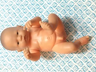 Mini muñeco Berenguer de EEUU. Sexado niño