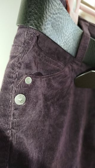 Minifalda morada talla 42 pana elastica