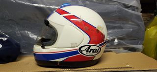 Casco Arai replica  kevin schwantz 