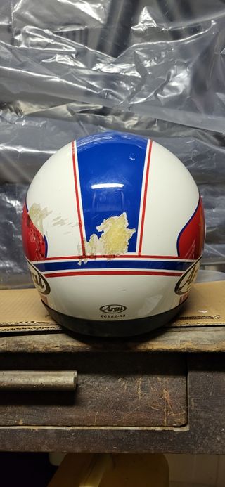 Casco Arai replica  kevin schwantz 