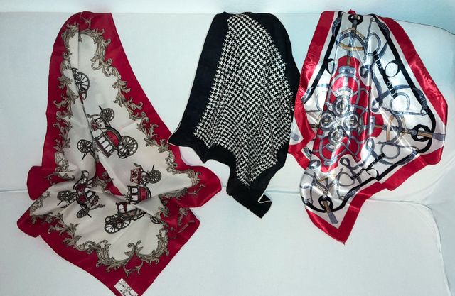 Tre foulards vintage, anni 60/70