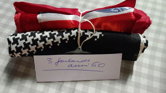 Tre foulards vintage, anni 60/70