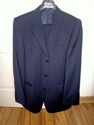 Traje de hombre 