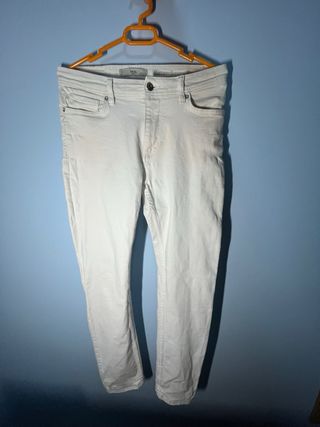 Pantalón blanco hombre mango