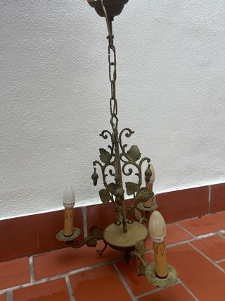 Lámpara de forja verde