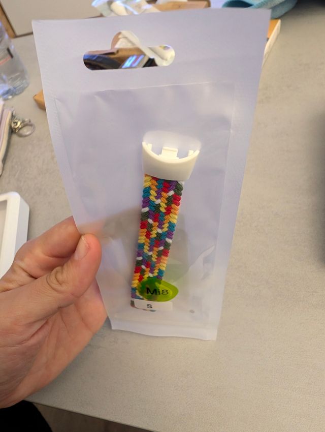 Correa Mi Band 8 arcoiris nueva sin abri