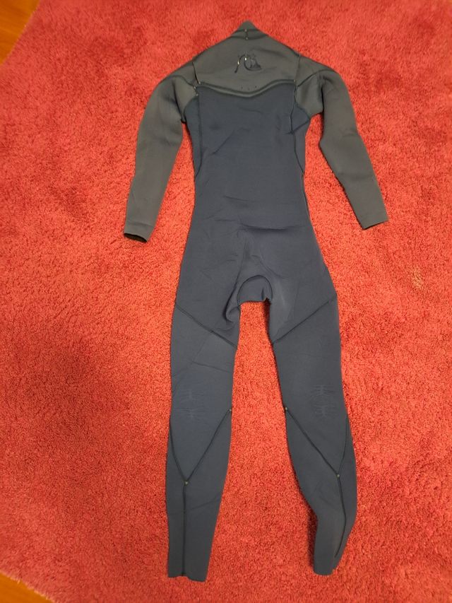 Traje de surf QUIKSILVER 3/2 Talla 12B