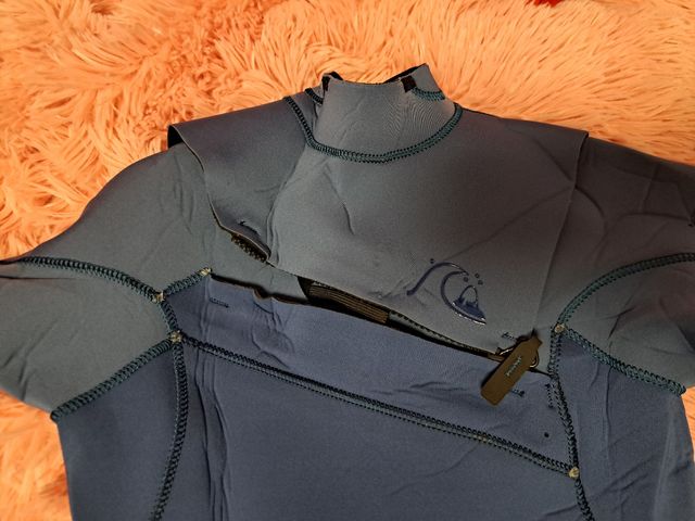 Traje de surf QUIKSILVER 3/2 Talla 12B