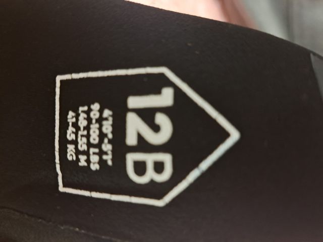 Traje de surf QUIKSILVER 3/2 Talla 12B