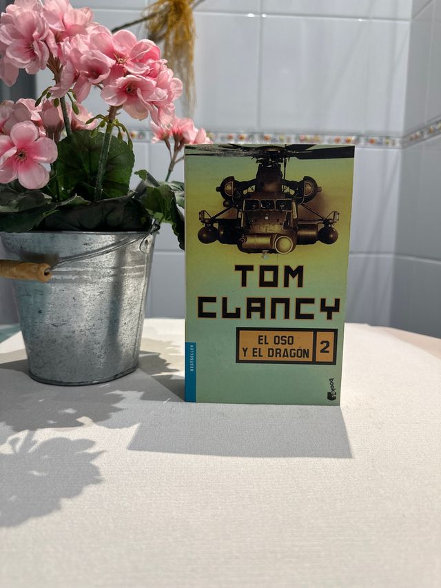 Libro El Oso y El Dragon II