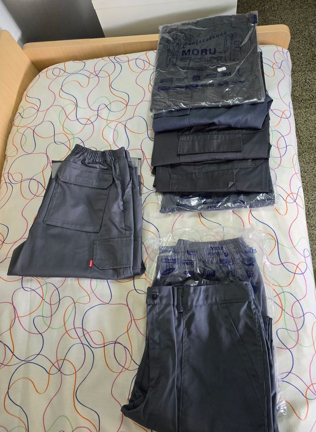 Pantalones reflectantes multibolsillos