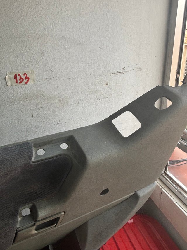 VW T4 Panel Puerta Conductor c/Guantera ref.133