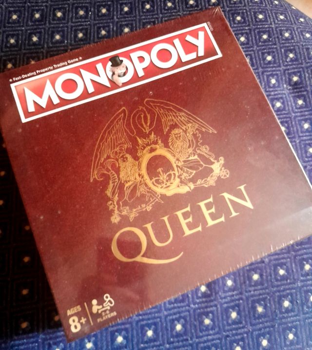 Queen monolopy sin abrir