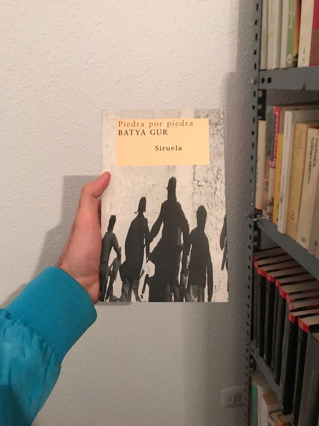 Piedra por piedra (Nuevos Tiempos/ New Times)