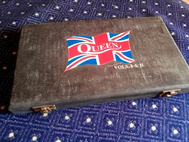 Queen greatest hits BOX