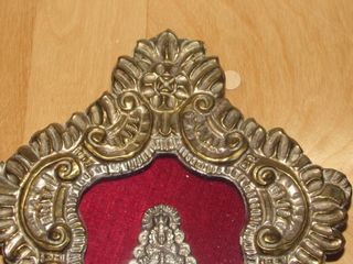 Antigua reliquia relicario Virgen del Rocío dorado