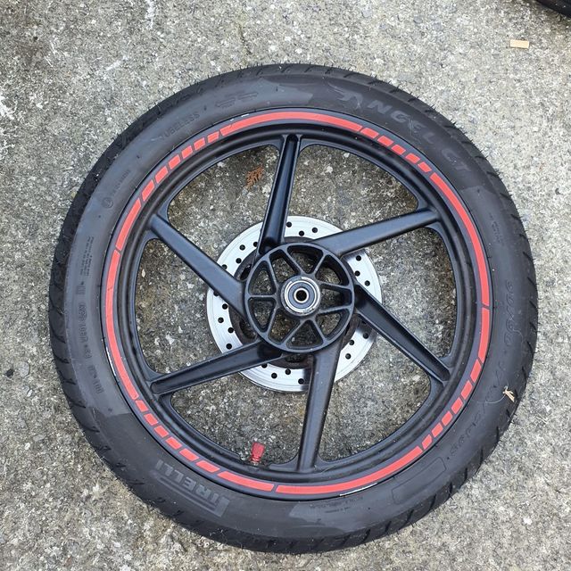 Llantas y ruedas 110/80/17 90/90/17