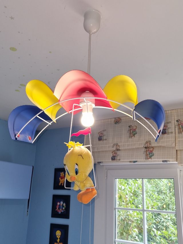 Conjunto lámpara infantil techo y mesilla