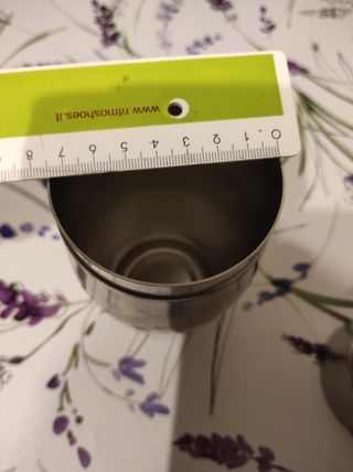 Shaker in acciaio per cocktail