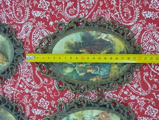 4 Cornici metallo con stampe vintage