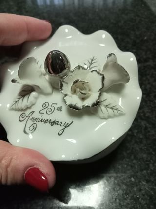 Guarda jóias em louça