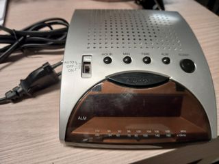 Radio Reloj despertador