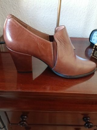 Botines piel señora