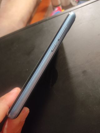 Teléfono Doogee X70