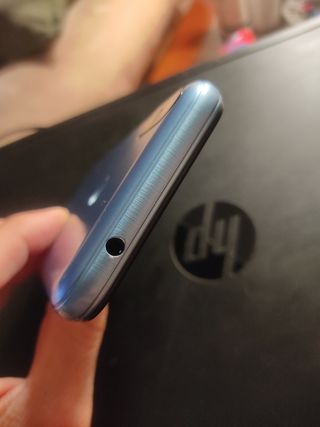 Teléfono Doogee X70