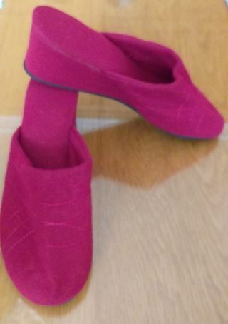PANTUFLAS - ZAPATILLAS DE ANDAR POR CASA