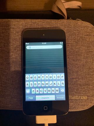 IPOD TOUCH.