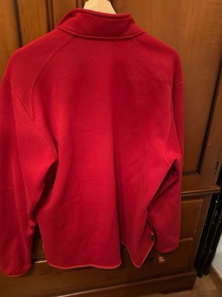 Sudadera roja de hombre