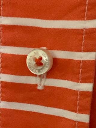 camisa Carolina Herrera con gemelos C H