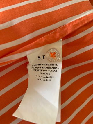 camisa Carolina Herrera con gemelos C H