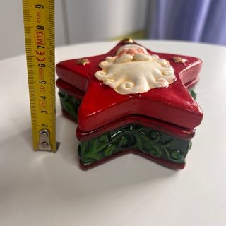 Scatola natalizia con candela stella