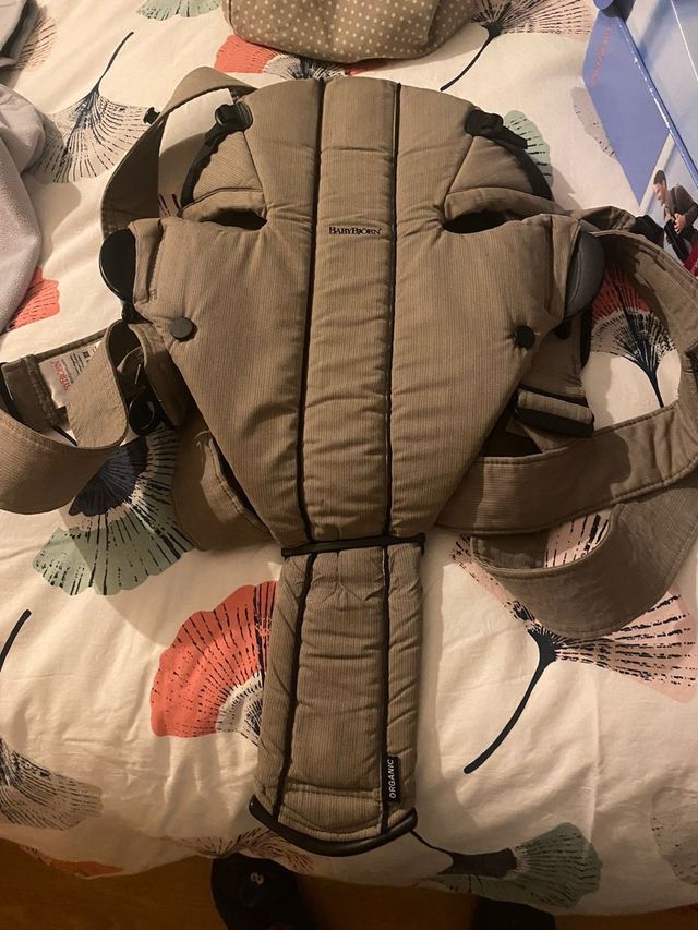 Mochilla porteo Baby Bjorne