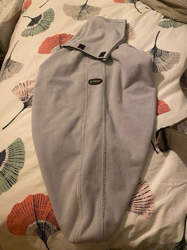 Mochilla porteo Baby Bjorne