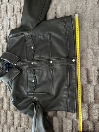 Cropped chaqueta Zara efecto piel
