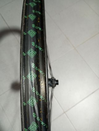 Rueda Syncros Silverton 1.0