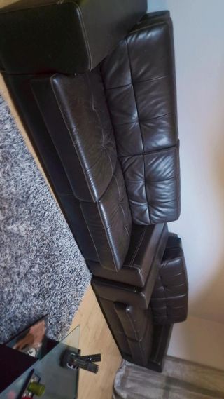 Sofa em pele pelicano como novo