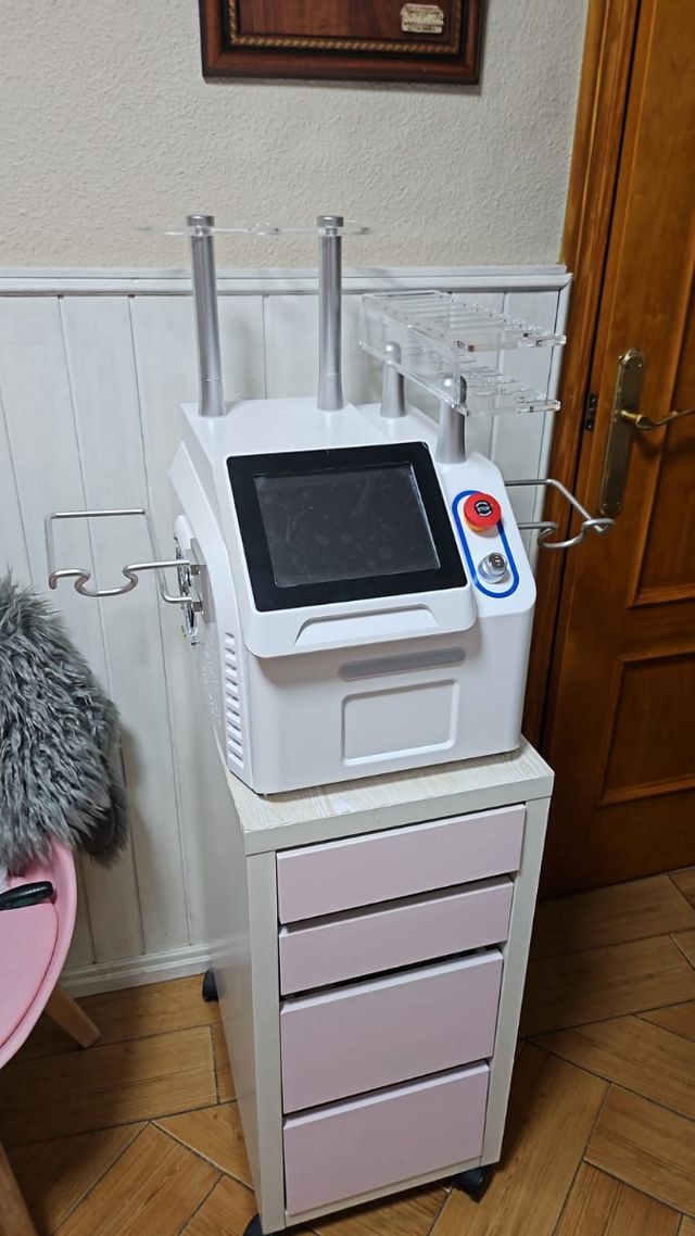 Sección de criolipolosis y lipolaser