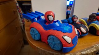 4 coches de Spiderman y ms marvel